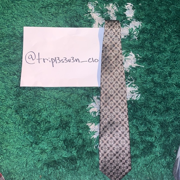 COURAGE Hand Sewn Neckwear Tie - Picture 4 of 4